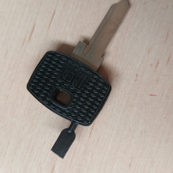 00000A00297 LLAVE EN BRUTO ARRANQUE