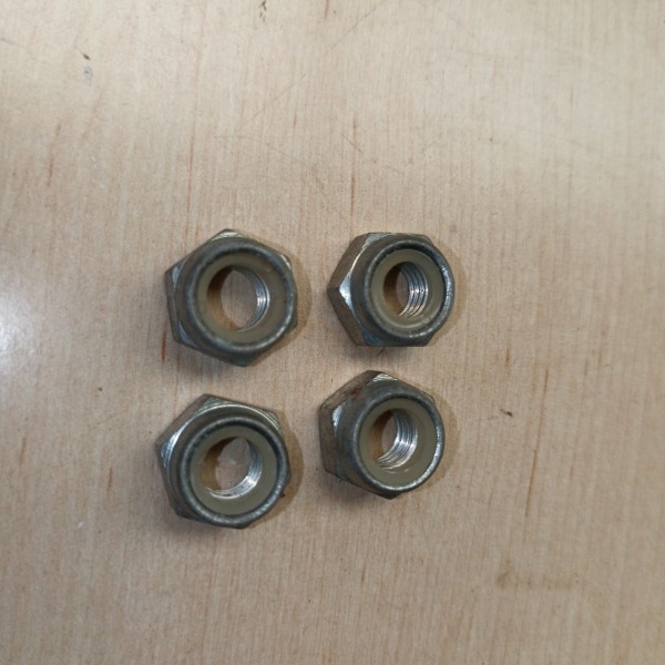 00012062 TUERCAS