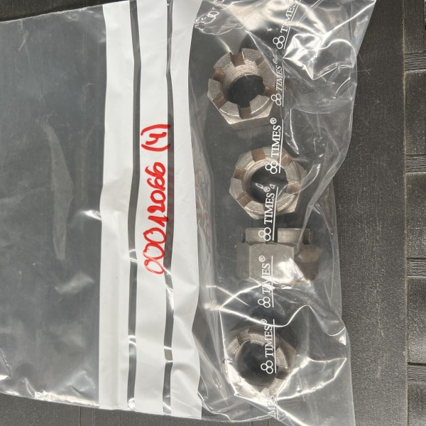 00012066 TUERCAS