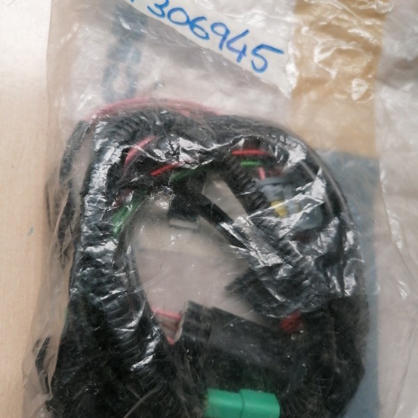 87306945 GRUPO DE CABLES DEL ADAPTADOR