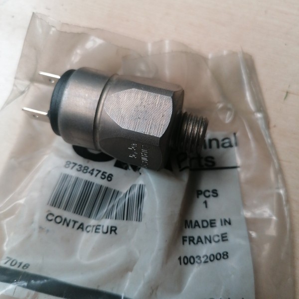 87384756 SENSOR PRESION 4WD JXU
