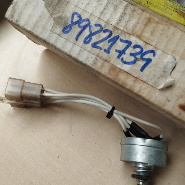 89821739 CONTACTOR